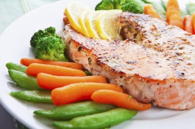 rybí steak so zeleninou na bielkovinovú diétu